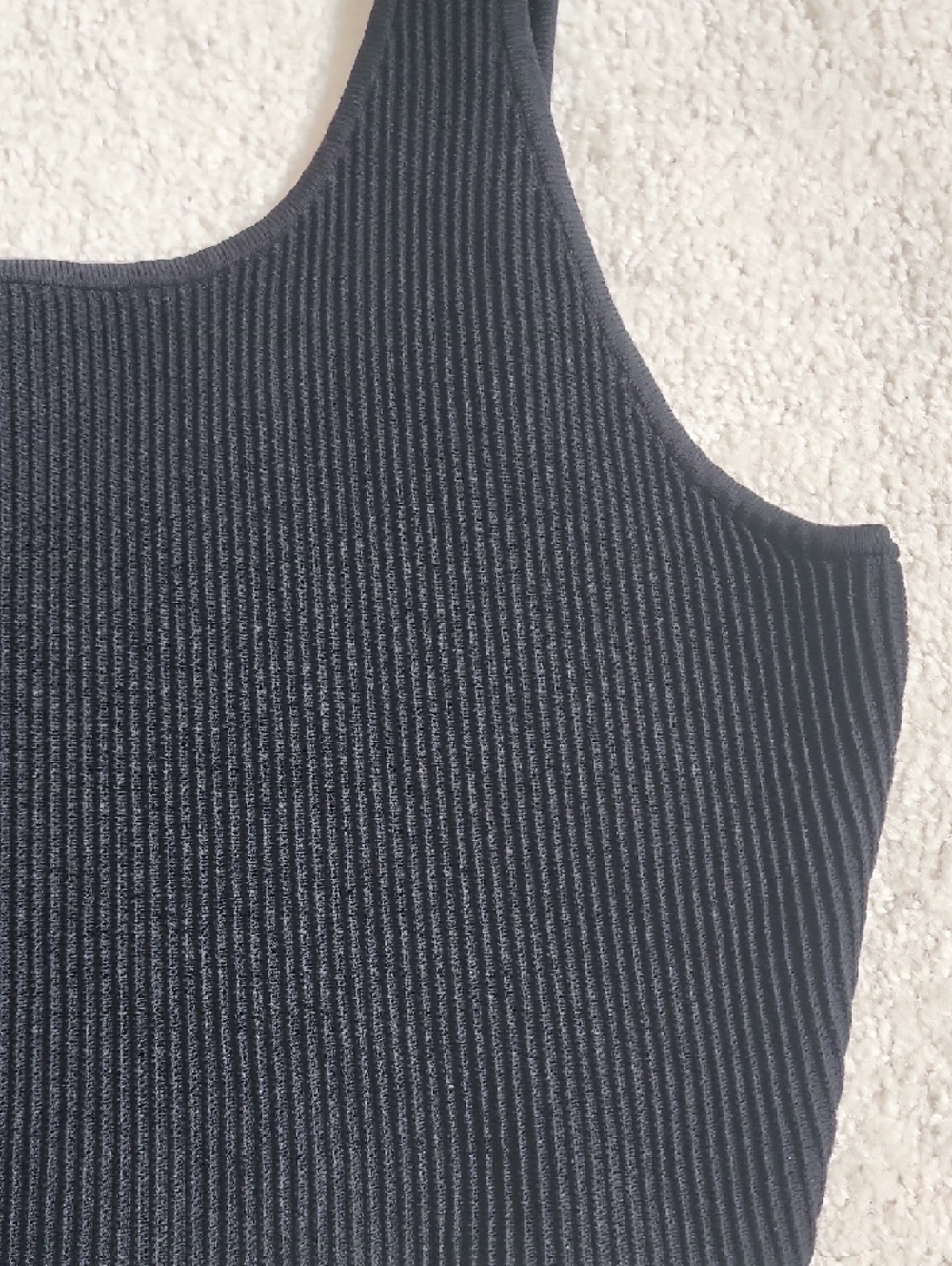 Babaton Black Ribbed Square-Neck Crop Top 2XL - Picture 4 of 9